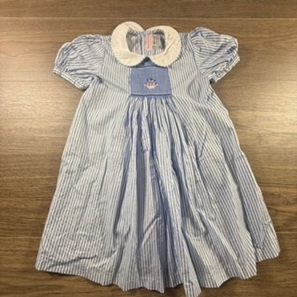 Emily Lacey Lake Forest Girls Blue White Striped Smocked Flower Basket Dress 6Y